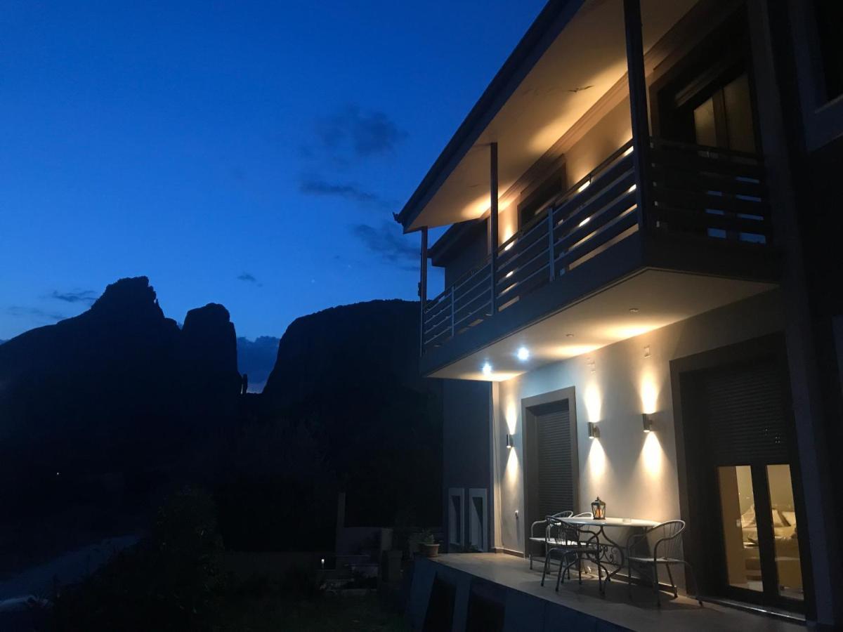 Villa Under Meteora كالامباكا المظهر الخارجي الصورة