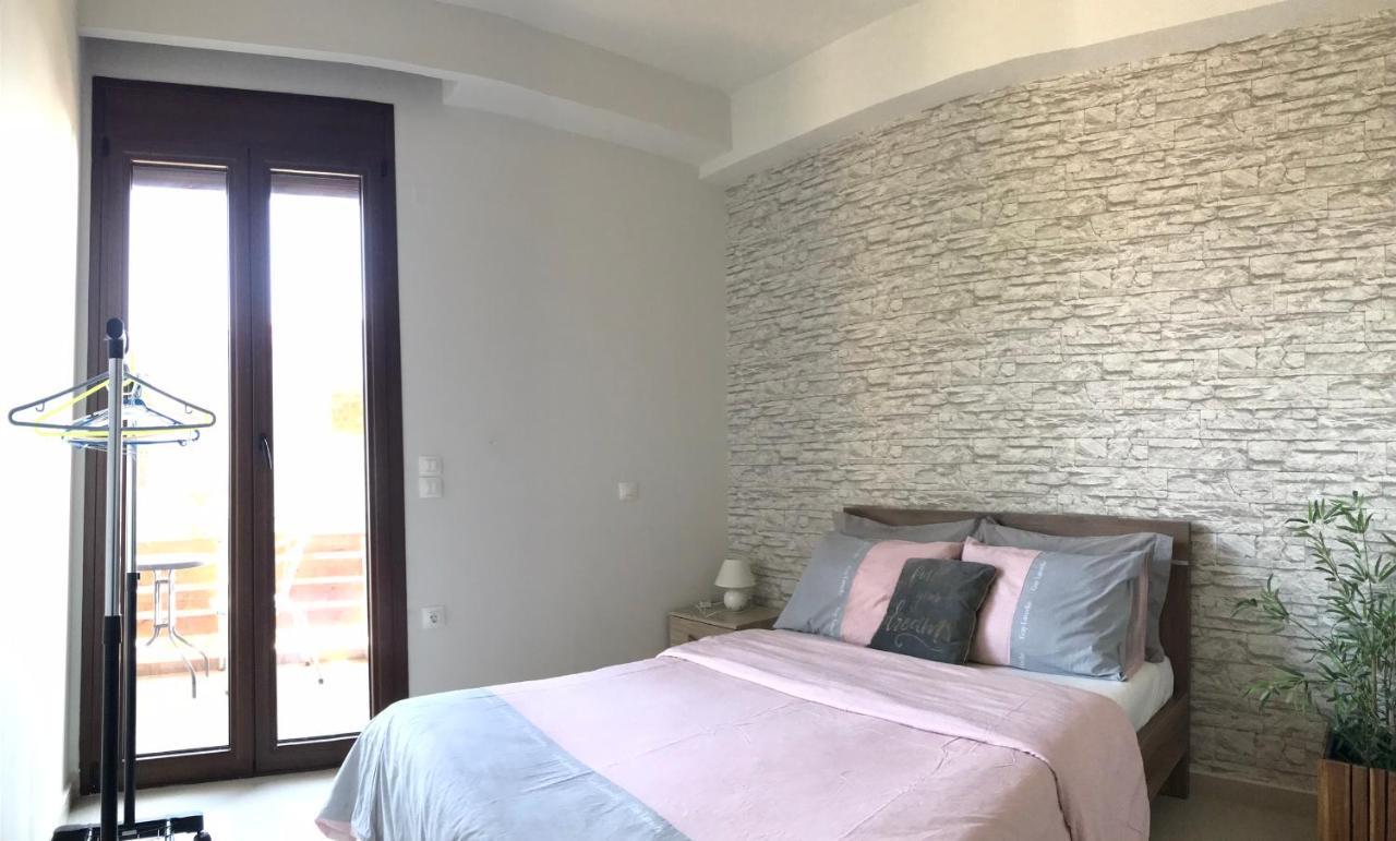 Villa Under Meteora كالامباكا المظهر الخارجي الصورة